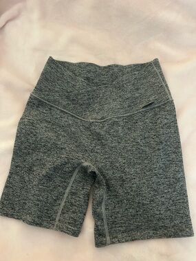 Colsie Gray Ribbed High-Waist Bike Shorts